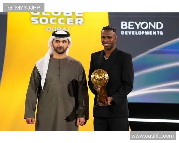 维尼修斯在欧冠赛场的精彩突破展现了年轻球员的无限潜力与激情 维尼修斯在欧冠赛场的精彩突破展现了年轻球员的无限潜力与激情